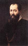 VASARI, Giorgio Self-portrait (detail) et oil painting